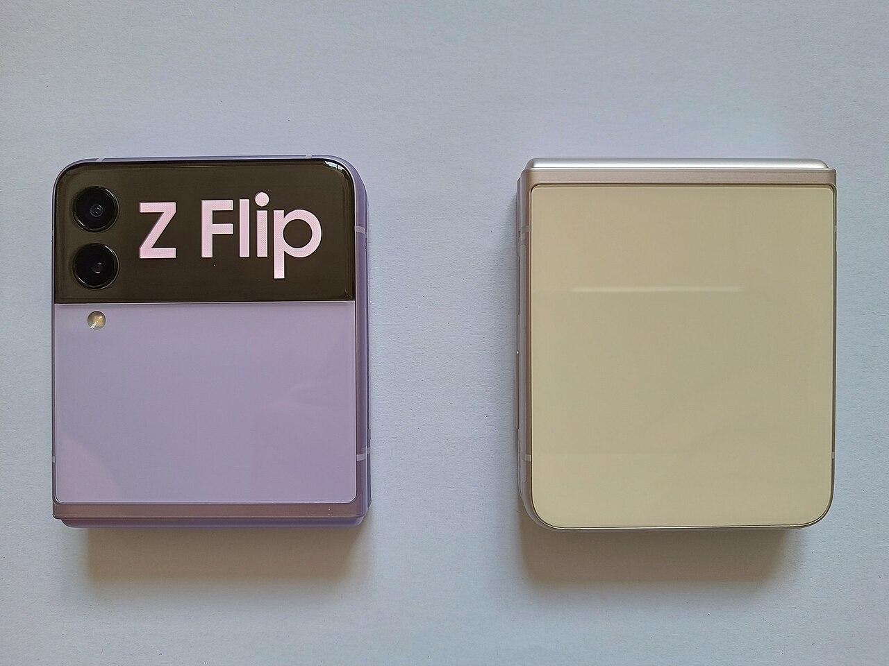 Samsung Galaxy Z Flip 3