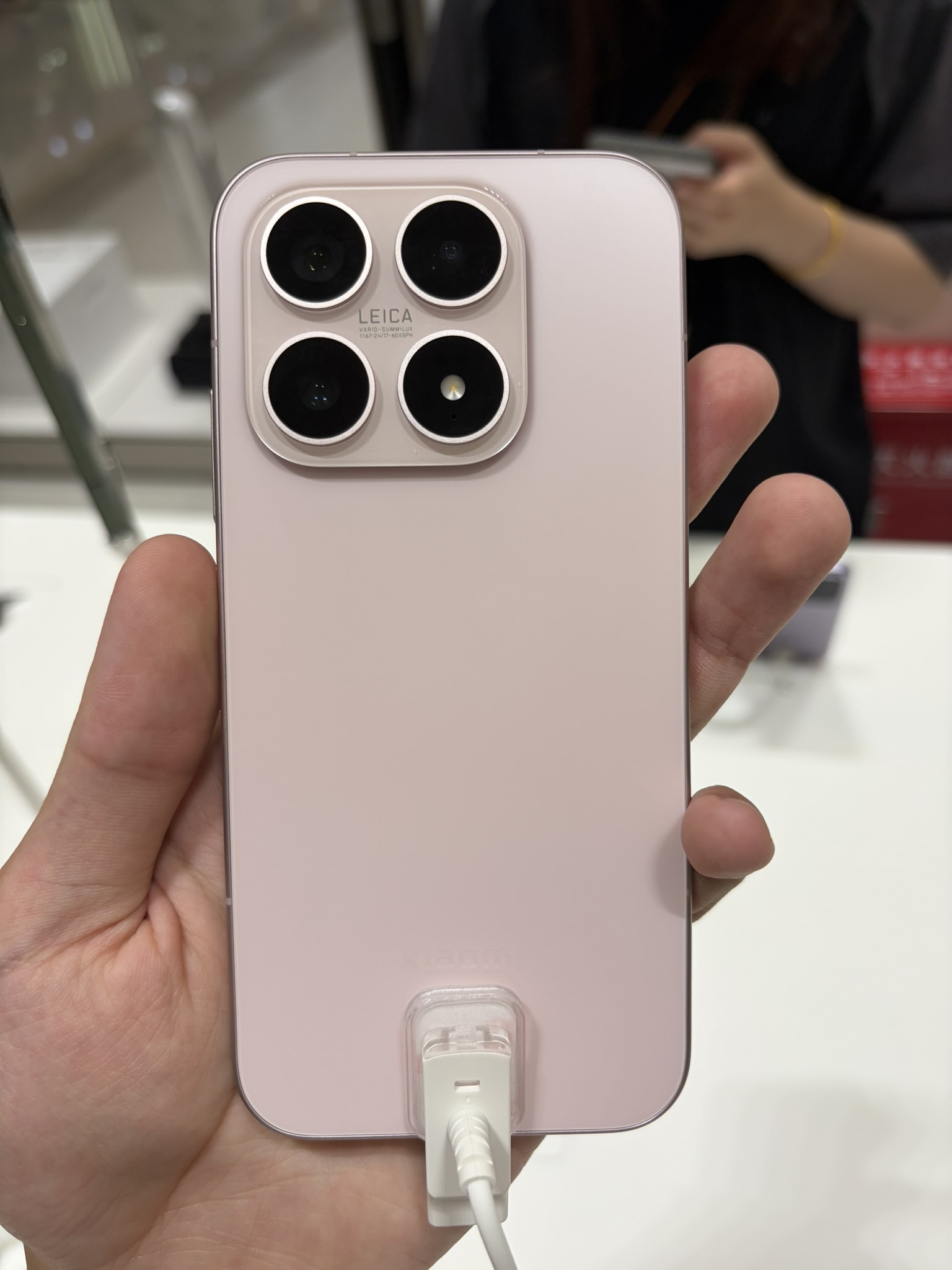 Xiaomi 17